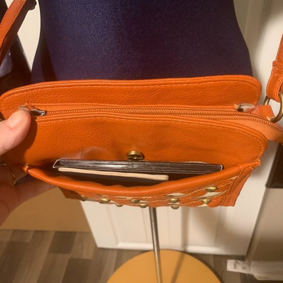 Unique Flower and Studded Crossbody - Picture 3 of 11